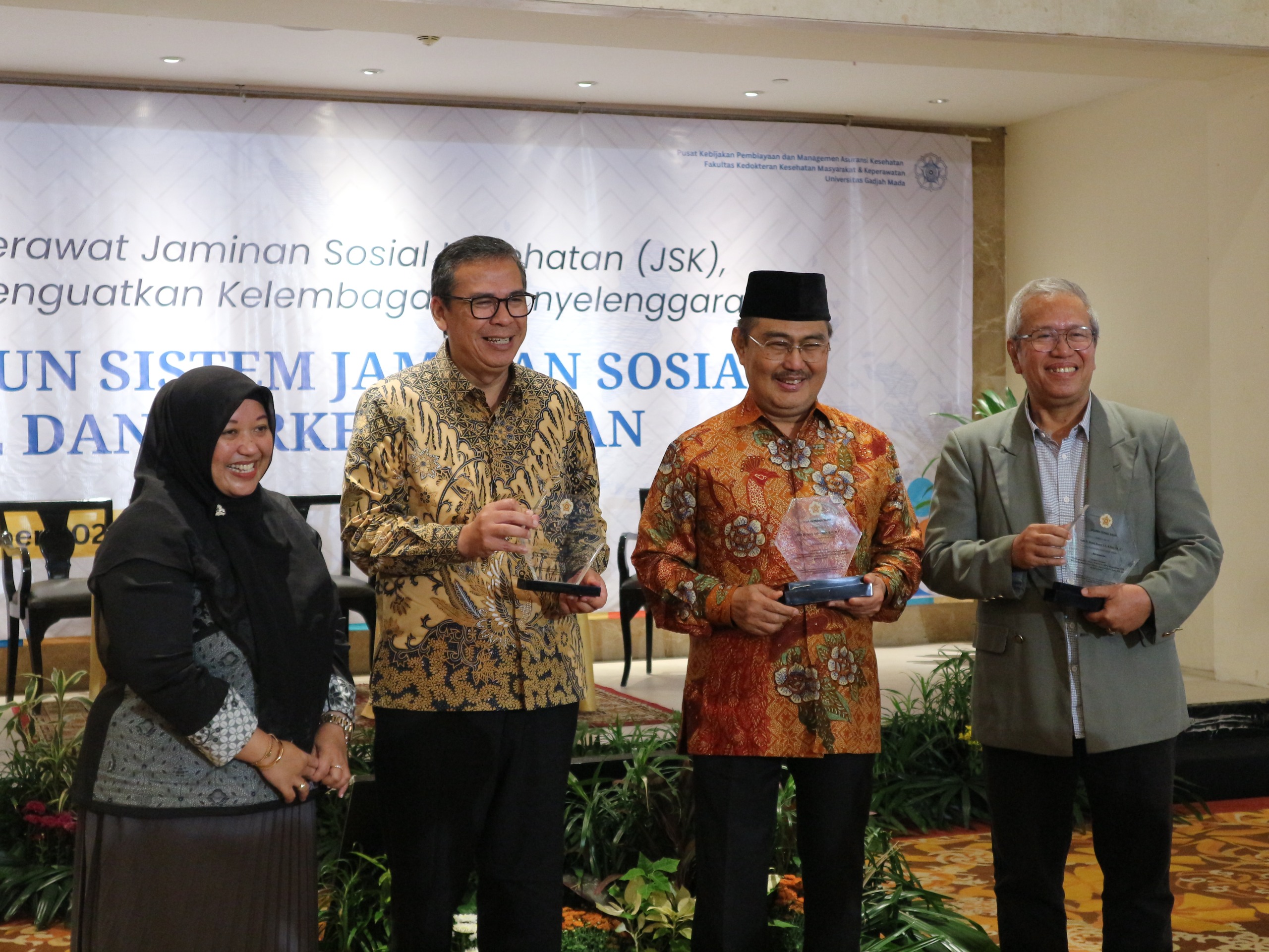 Membangun Sistem Jaminan Sosial  Yang Adil Dan Berkelanjutan
